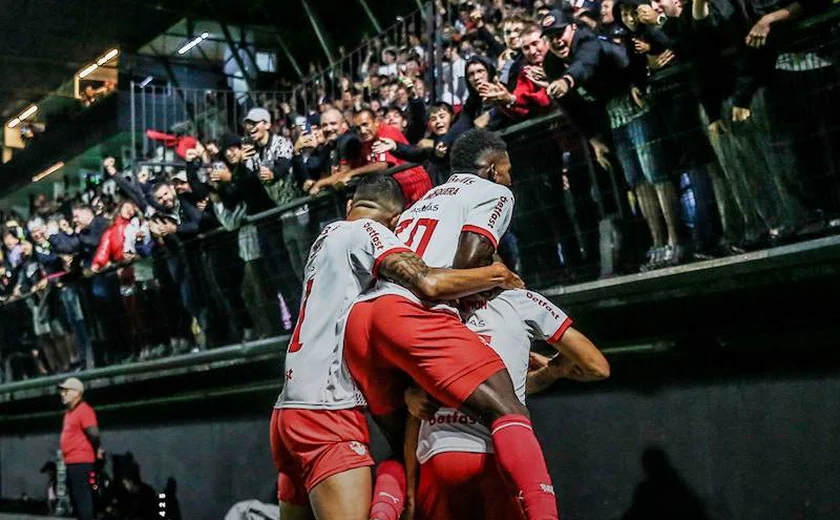 Red Bull Bragantino vence Cruzeiro e se despede do Nabi